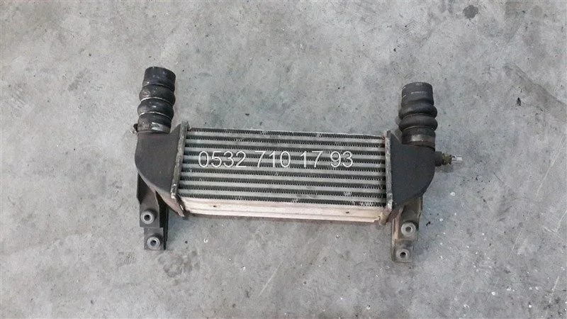 Ford Connect 2005-2008 İntercool Radyatörü