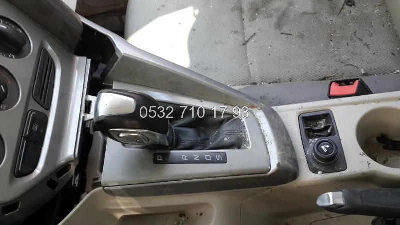 Ford Focus 3 Çıkma Otomatik Vites Topuzu Mekanizması