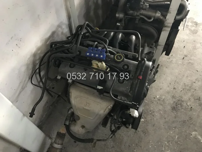 Ford Focus 1 2001 Çıkma 1.6 Benzinli Motor