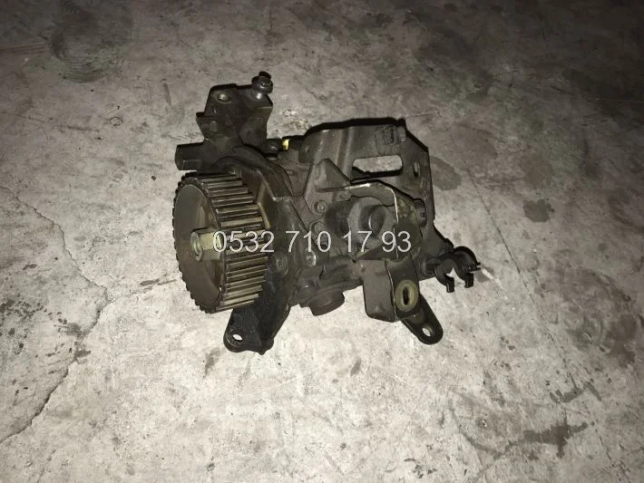 Ford Focus 1.6 Dizel Çıkma Mazot Pompası