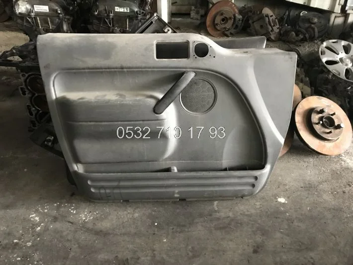 Ford Connect 2006 Çıkma Sol Ön Kapı Döşemesi