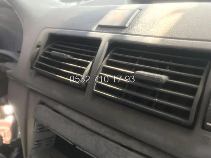 Ford Connect 2005 Çıkma Kalorifer Izgarası