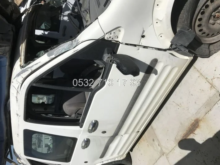 Ford Connect 2007 Çıkma Sağ Kapı