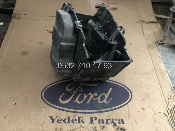 Ford Courier 2016 Çıkma Akü Kutusu Beyin Kutusu