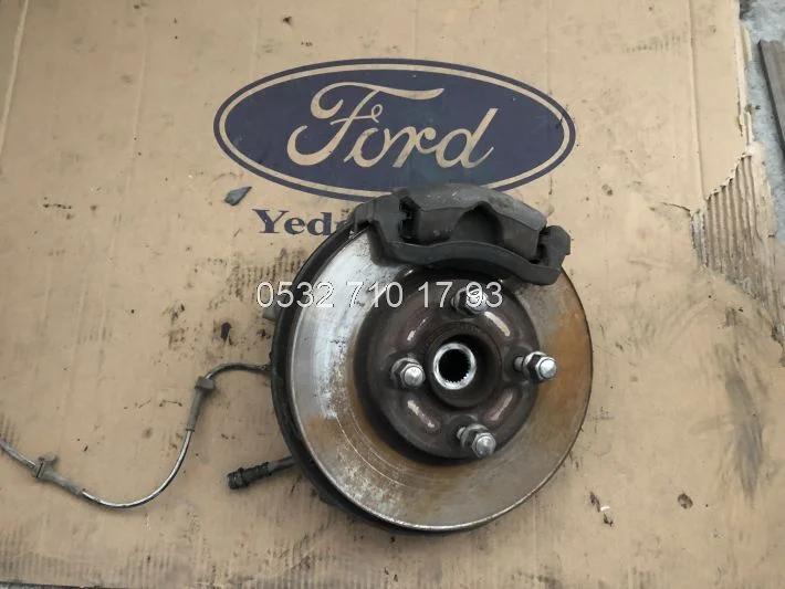 Ford Courier 2017 Çıkma Sol Taşıyıcı