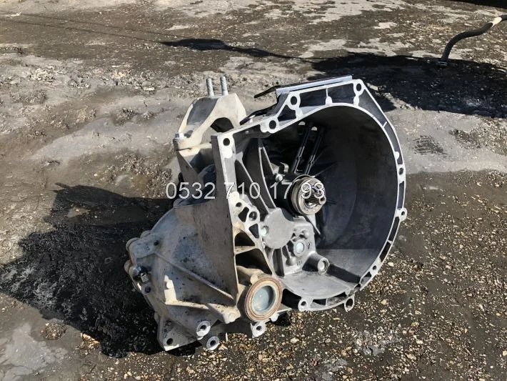 Ford Courier 2020 Çıkma 5 İleri Şanzuman