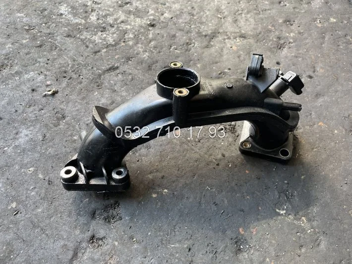 Ford Courier 2017 Çıkma Emme Manifoldu