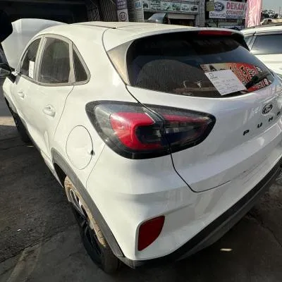Ford Puma Çıkma Sol Stop
