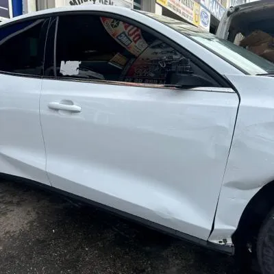 Ford Focus 4 Çıkma Sağ Ön Kapı