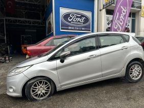 Ford Fiesta 2011 Çıkma Sol Ön Kapı